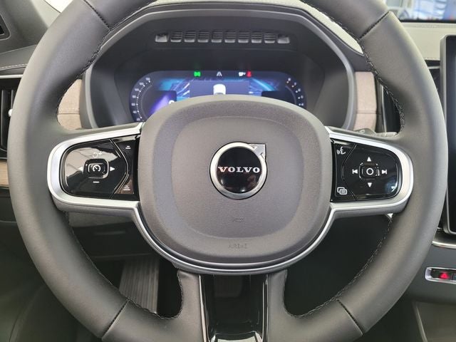 2026 Volvo XC90 B6 Plus 6-Seater