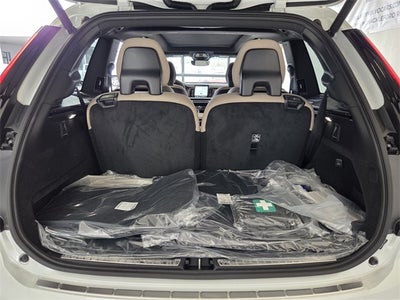 2026 Volvo XC90 B6 Plus 6-Seater