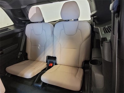 2026 Volvo XC90 B6 Plus 6-Seater