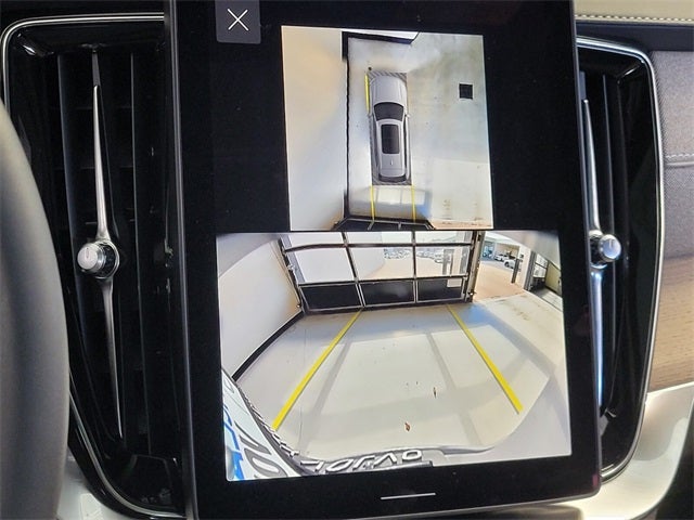 2026 Volvo XC90 B6 Plus 6-Seater