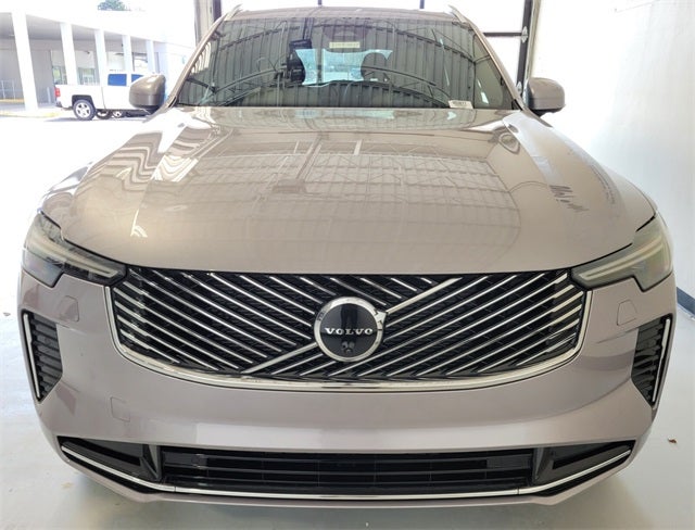 2026 Volvo XC90 B6 Plus 6-Seater