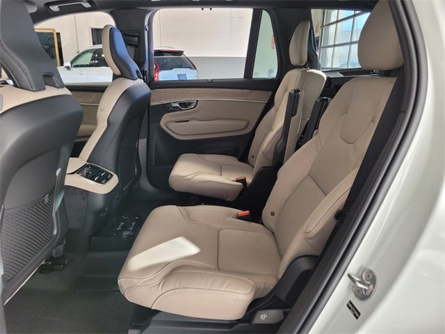 2026 Volvo XC90 B6 Ultra