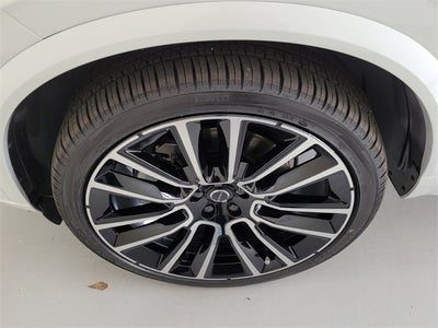 2026 Volvo XC90 B6 Ultra