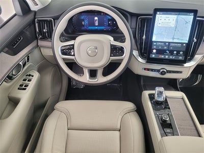 2026 Volvo XC90 B6 Ultra