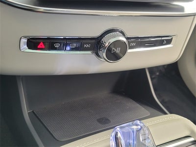 2026 Volvo XC90 B6 Ultra