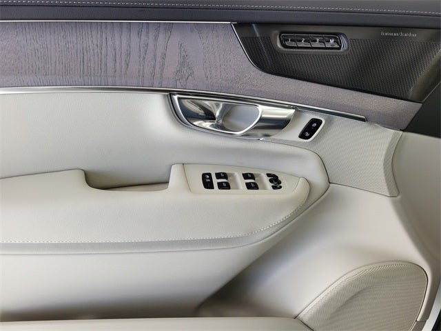 2026 Volvo XC90 B6 Ultra