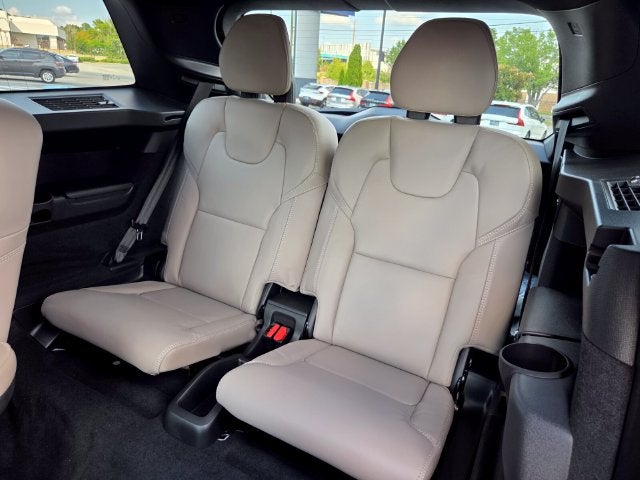 2027 Volvo XC90 B6 Ultra