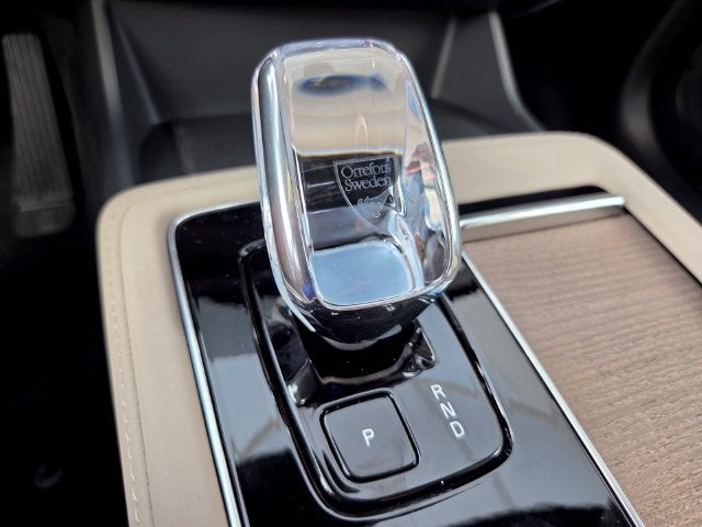 2027 Volvo XC90 B6 Ultra