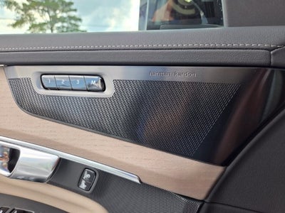 2027 Volvo XC90 B6 Ultra