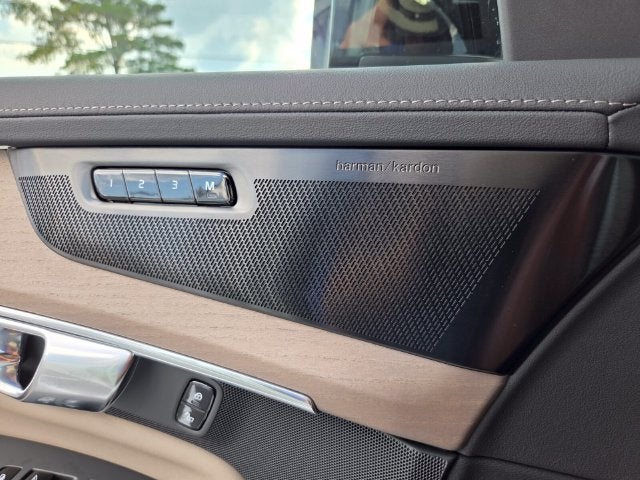 2027 Volvo XC90 B6 Ultra