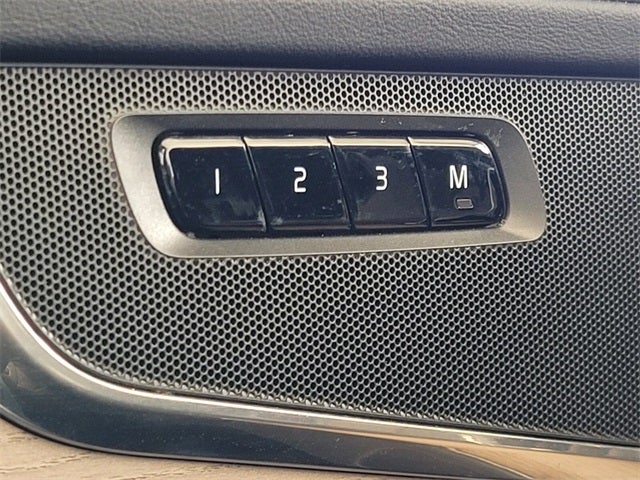 2025 Volvo XC90 B6 Plus 7-Seater 2025.5