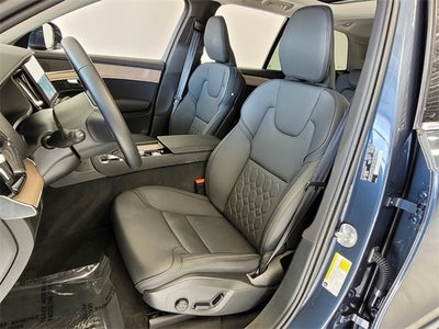 2025 Volvo XC90 B6 Plus 7-Seater 2025.5