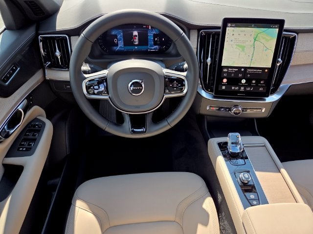 2027 Volvo XC90 B6 Plus 7-Seater