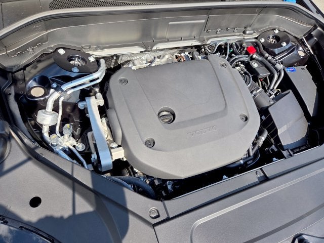 2027 Volvo XC90 B6 Plus 7-Seater
