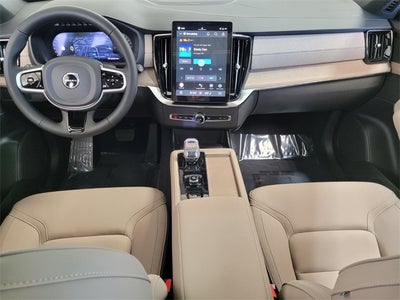 2026 Volvo XC90 B6 Plus 7-Seater