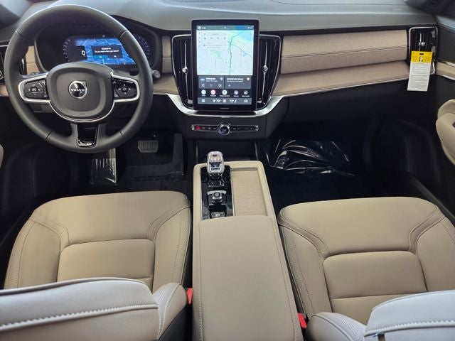 2026 Volvo XC90 B6 Plus 7-Seater