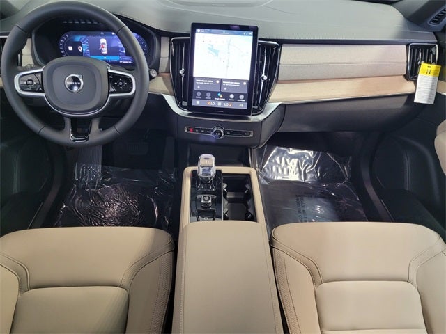 2026 Volvo XC90 B6 Plus 7-Seater