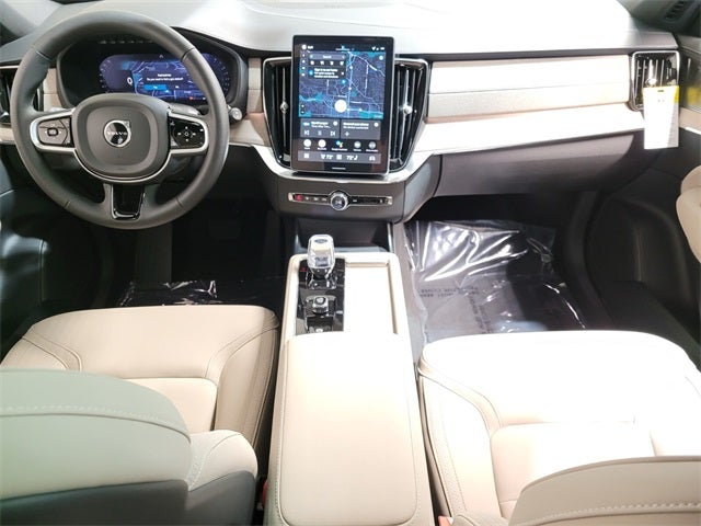 2026 Volvo XC90 B6 Plus 7-Seater