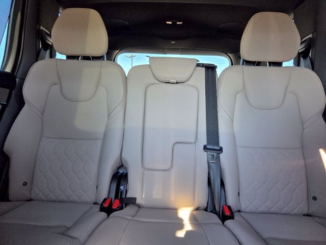 2027 Volvo XC90 B6 Plus 7-Seater