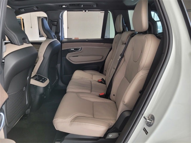 2026 Volvo XC90 B6 Ultra