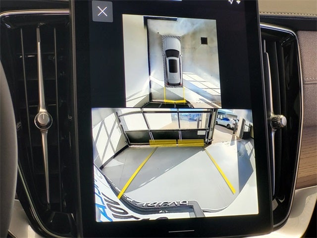 2026 Volvo XC90 B6 Ultra