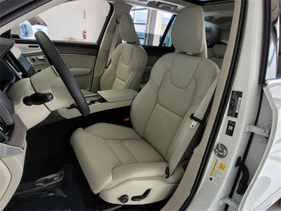 2026 Volvo XC90 B6 Ultra