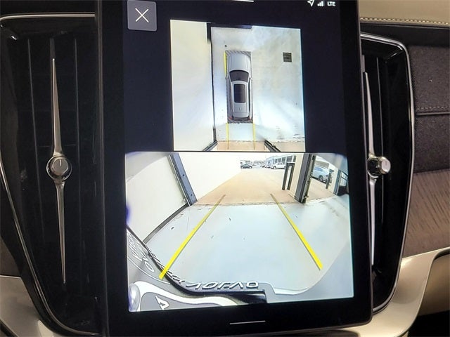 2026 Volvo XC90 B6 Ultra