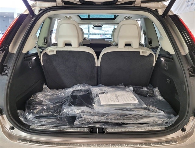 2026 Volvo XC90 B6 Ultra