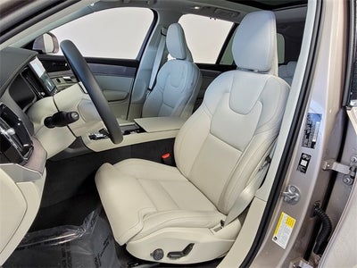 2026 Volvo XC90 B6 Ultra