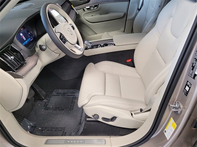 2026 Volvo XC90 B6 Ultra