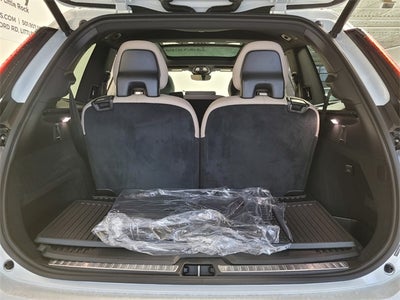 2026 Volvo XC90 B6 Ultra