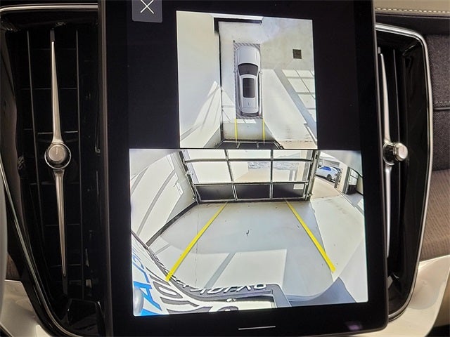 2026 Volvo XC90 B6 Ultra