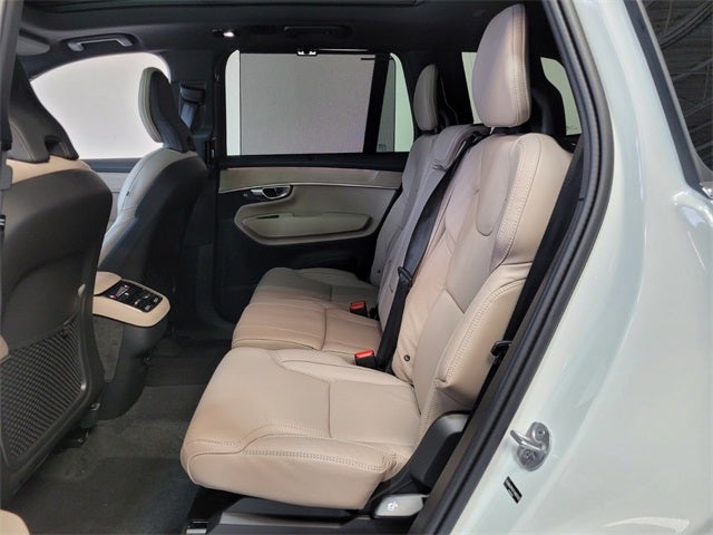 2026 Volvo XC90 B6 Ultra