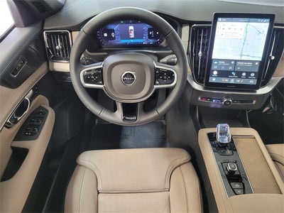 2026 Volvo XC90 B6 Ultra