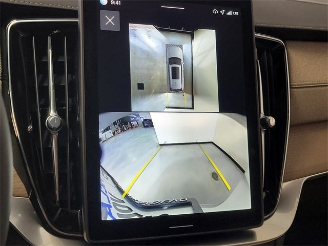 2026 Volvo XC90 B6 Ultra