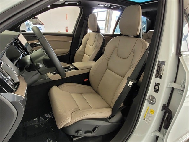 2026 Volvo XC90 B6 Ultra