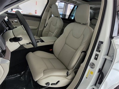 2026 Volvo XC90 B6 Ultra