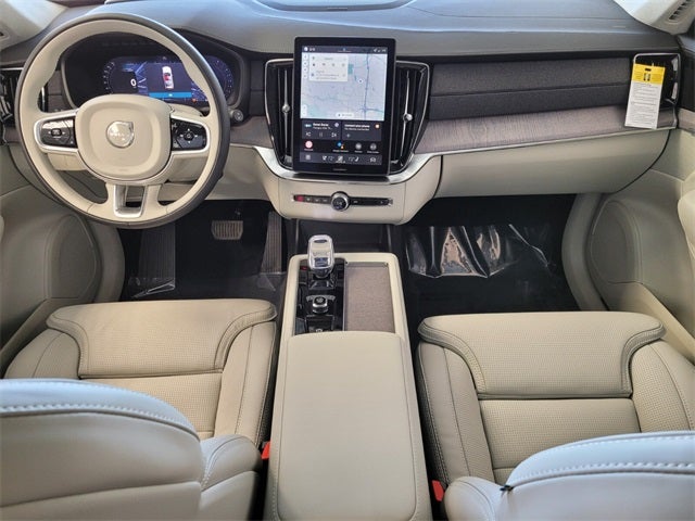 2026 Volvo XC90 B6 Ultra