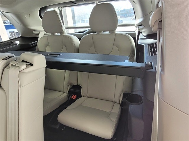 2026 Volvo XC90 B6 Ultra