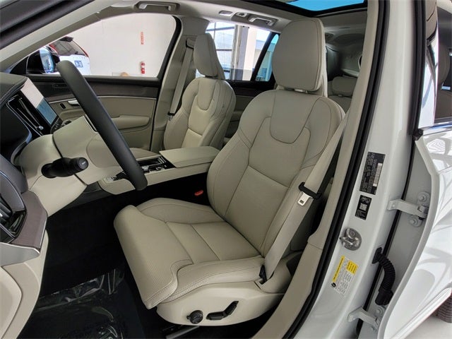 2026 Volvo XC90 B6 Ultra