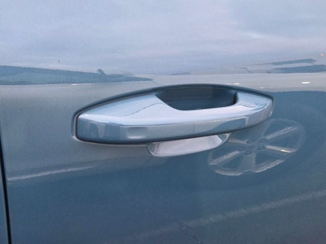 2023 Volvo C40 Recharge Pure Electric Twin Plus