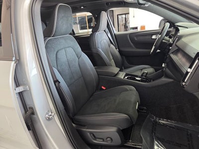 2023 Volvo XC40 Recharge Pure Electric Ultimate