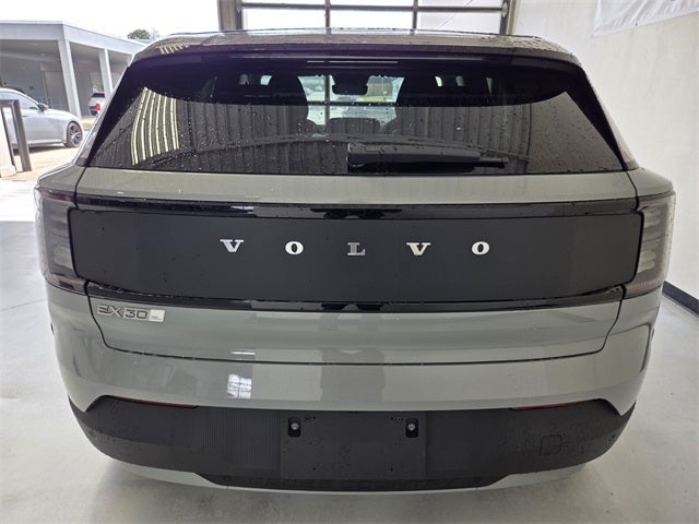 2026 Volvo EX30 Twin Motor Cross Country Ultra