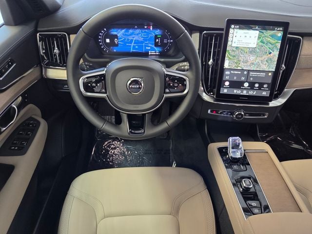 2026 Volvo XC90 Plug-In Hybrid T8 Plus 7 Passenger