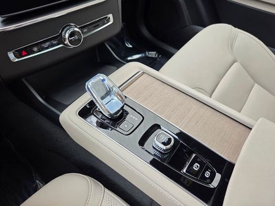 2026 Volvo XC90 Plug-In Hybrid T8 Plus 7 Passenger