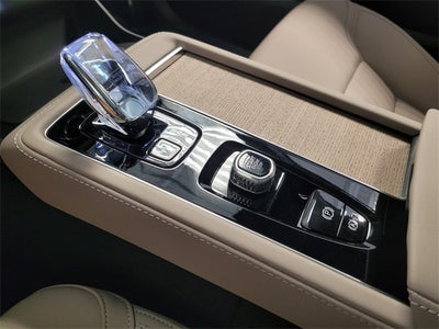 2026 Volvo XC90 Plug-In Hybrid T8 Plus 7 Passenger