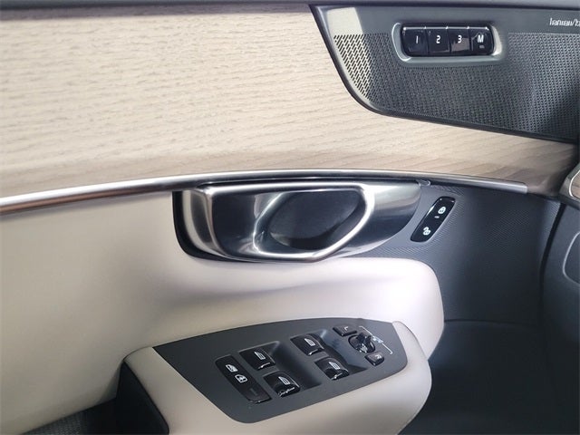 2026 Volvo XC90 Plug-In Hybrid T8 Plus 7 Passenger