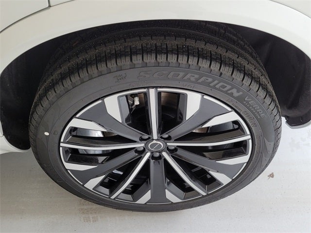 2026 Volvo XC90 Plug-In Hybrid T8 Plus 7 Passenger