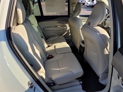 2025 Volvo XC90 Plug-In Hybrid T8 Plus 7 Passenger