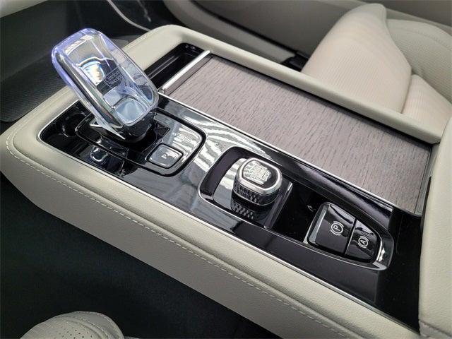 2026 Volvo XC90 Plug-In Hybrid T8 Ultra 7 Passenger